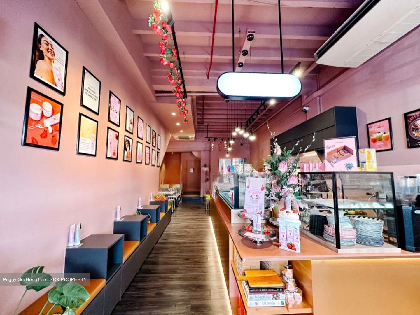 Sago Street (D1), Retail #522562841